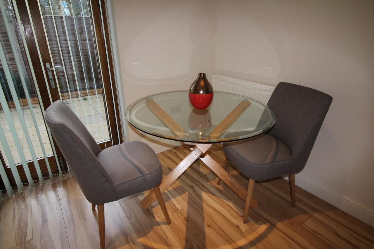 Lux Living Apartments - Alpha Apartments CBG エクステリア 写真