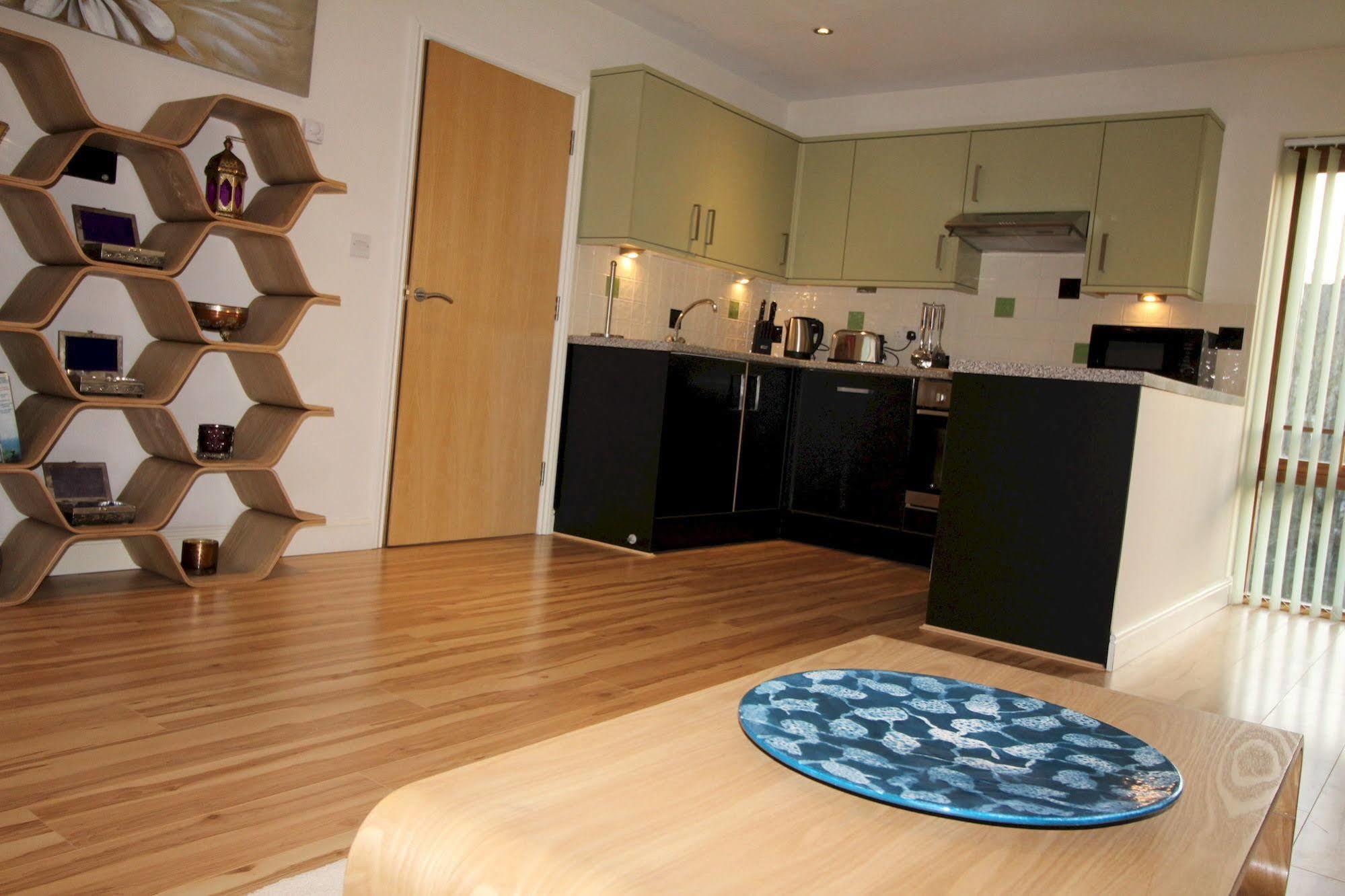 Lux Living Apartments - Alpha Apartments CBG エクステリア 写真