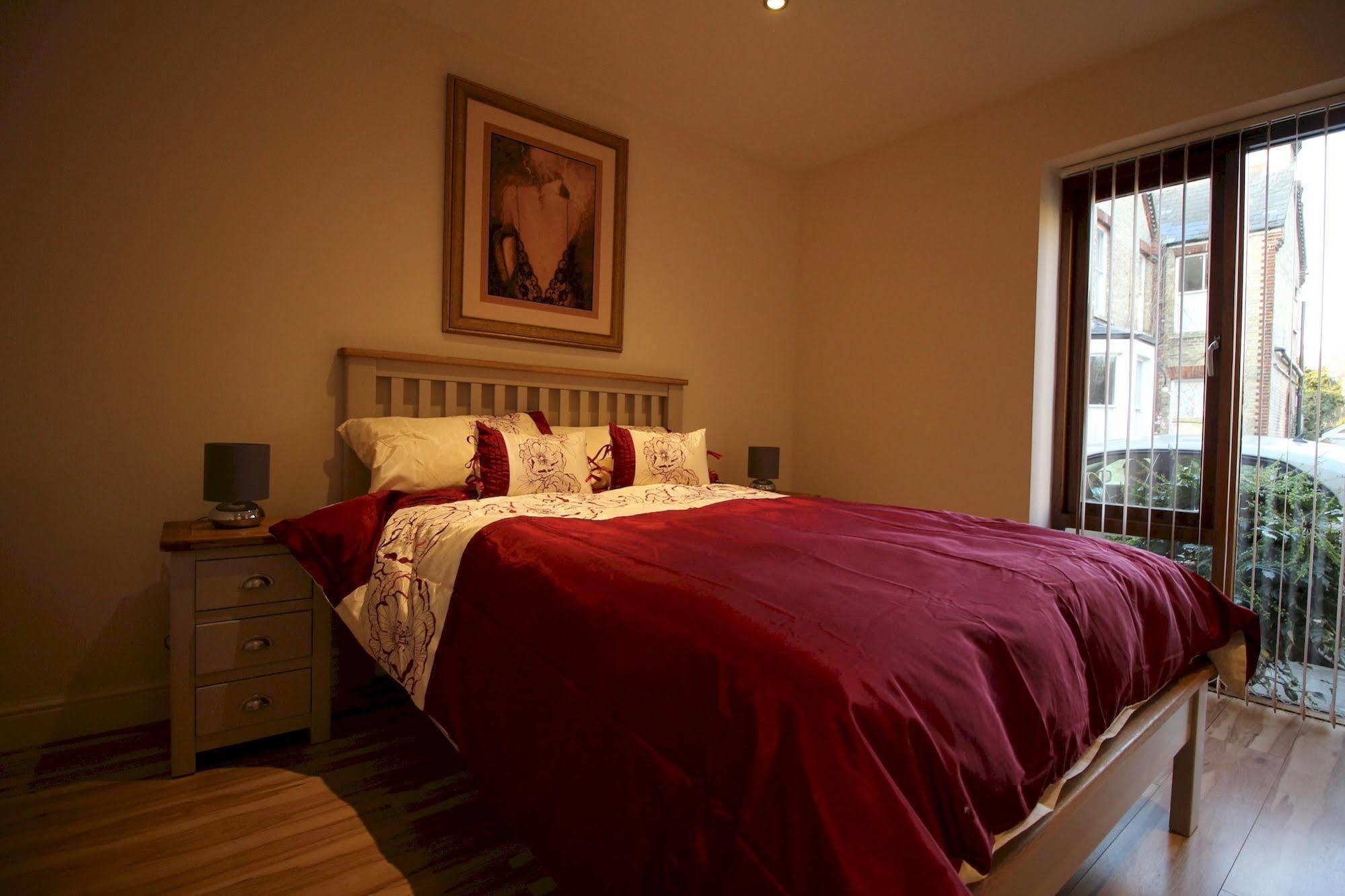 Lux Living Apartments - Alpha Apartments CBG エクステリア 写真