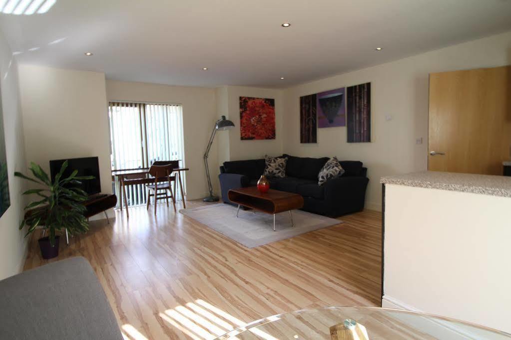 Lux Living Apartments - Alpha Apartments CBG エクステリア 写真