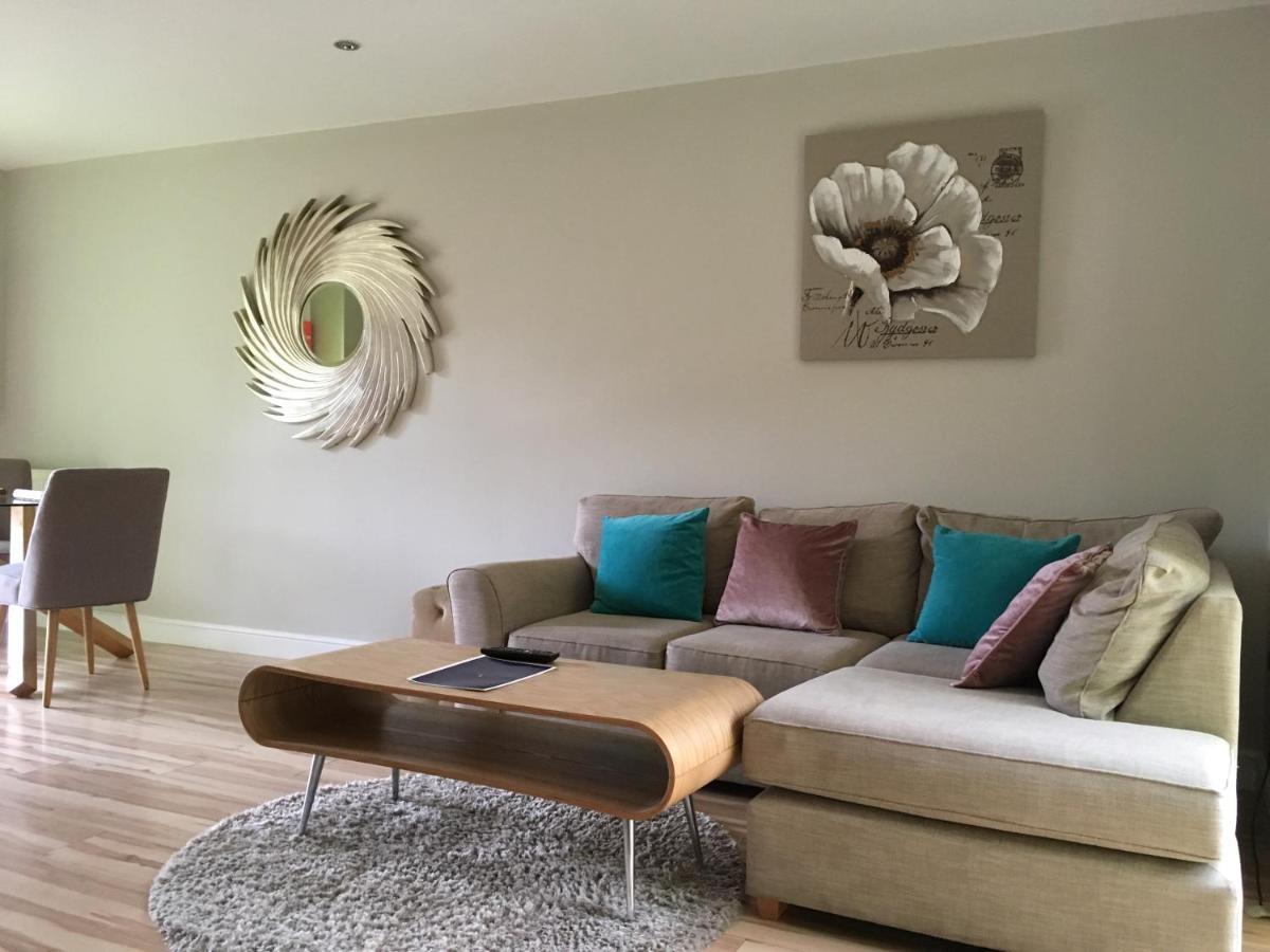 Lux Living Apartments - Alpha Apartments CBG エクステリア 写真